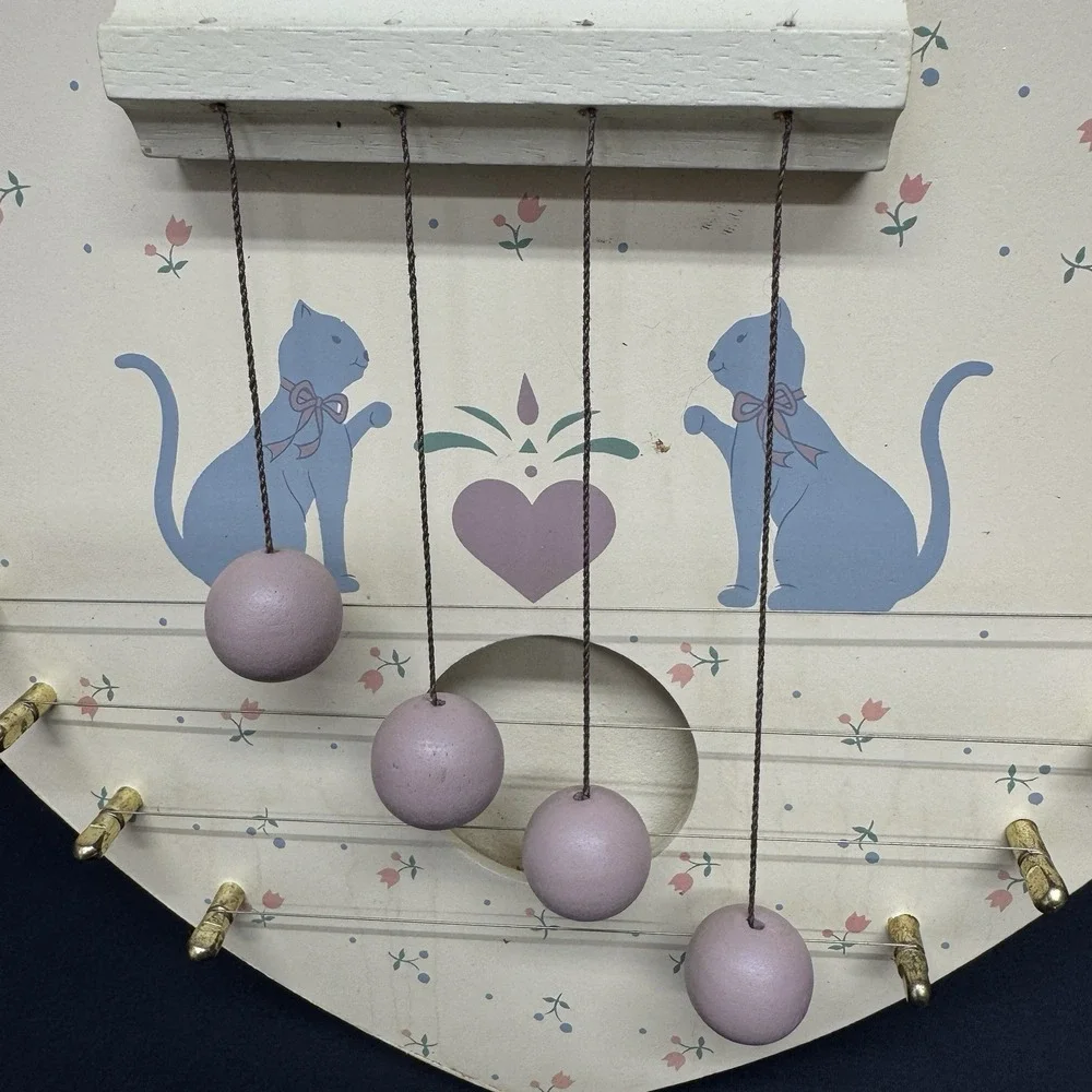 Vintage Cat Door Harp Chimes From House Of Lloyd Country Decor Cottage Wooden